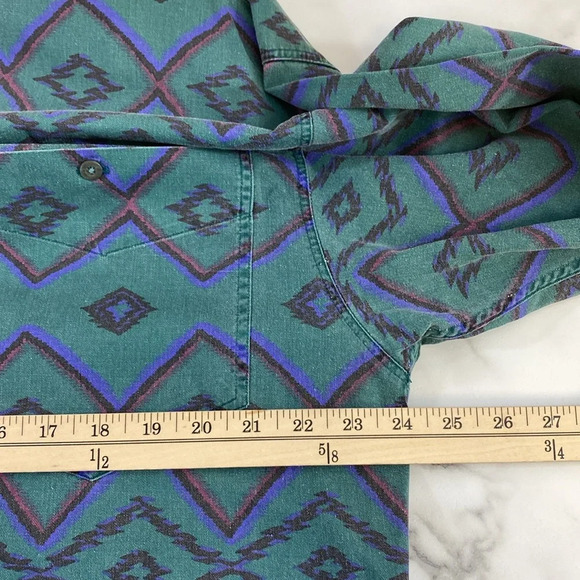 Larry Mahan Button Down Shirt Mens Size Large Green Blue Vintage Rodeo Geometric - Picture 9 of 11
